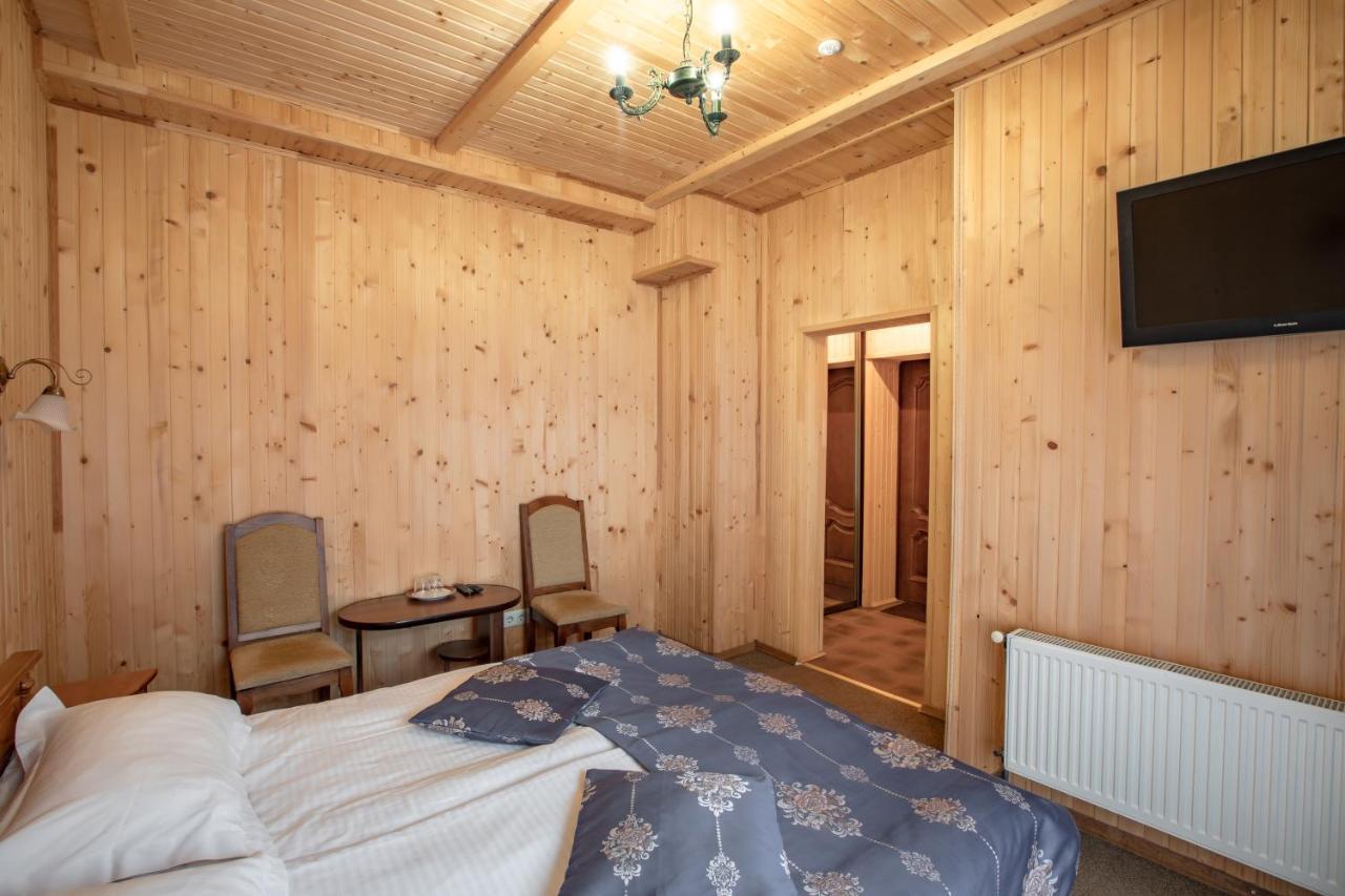 Altair Hotel Bukovel Bagian luar foto