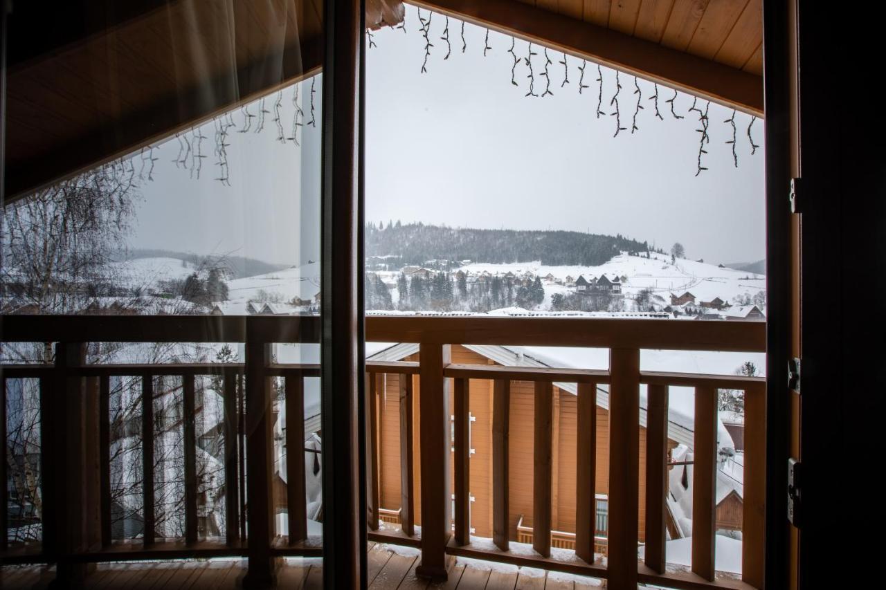 Altair Hotel Bukovel Bagian luar foto