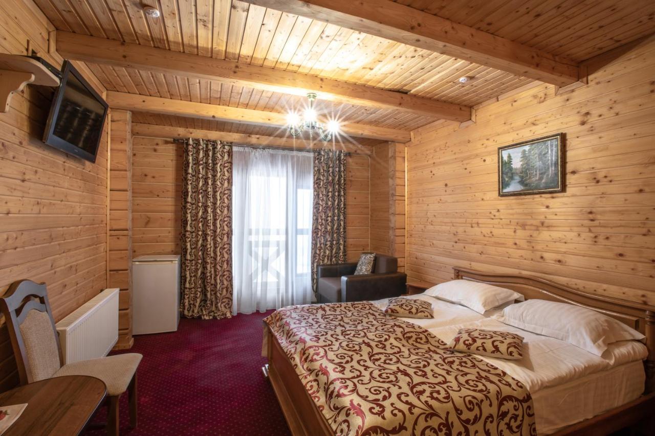 Altair Hotel Bukovel Bagian luar foto