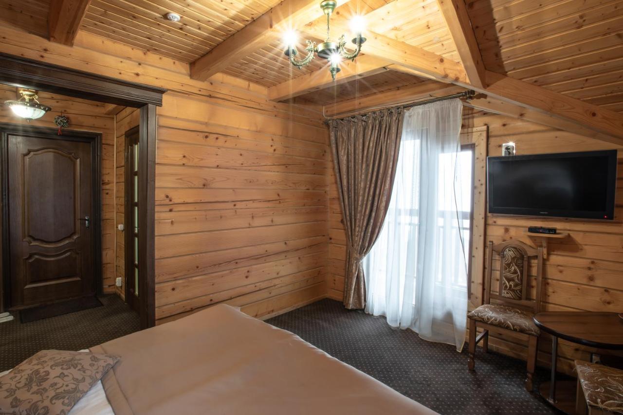 Altair Hotel Bukovel Bagian luar foto