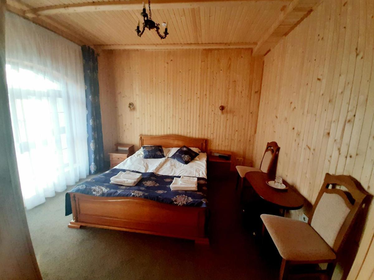 Altair Hotel Bukovel Bagian luar foto
